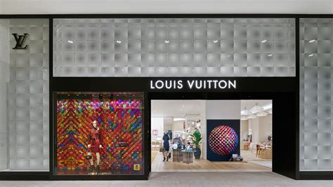 louis vuitton japan english